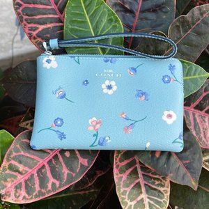 Coach Mystical Floral Corner Zip Wristlet Light Teal Multi